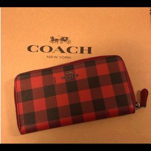 Coach wallet